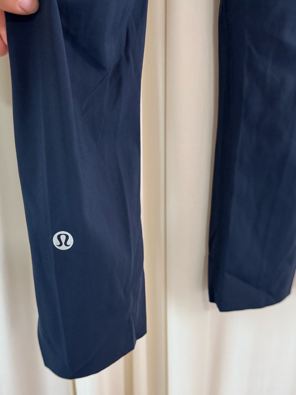 Lululemon Fast and Free Crop II 19" True Navy Capri Leggings Sz 4 Pilates Hiking - Picture 7 of 8